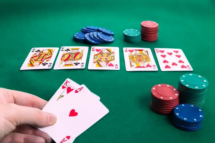 betso99 online slot games displayed on a mobile phone for Philippines players